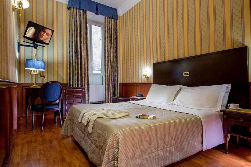 Hotel Del Corso Ρώμη Εξωτερικό φωτογραφία