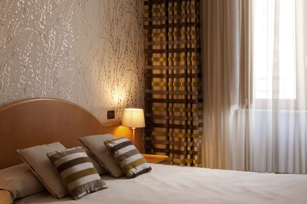 Hotel Del Corso Ρώμη Εξωτερικό φωτογραφία
